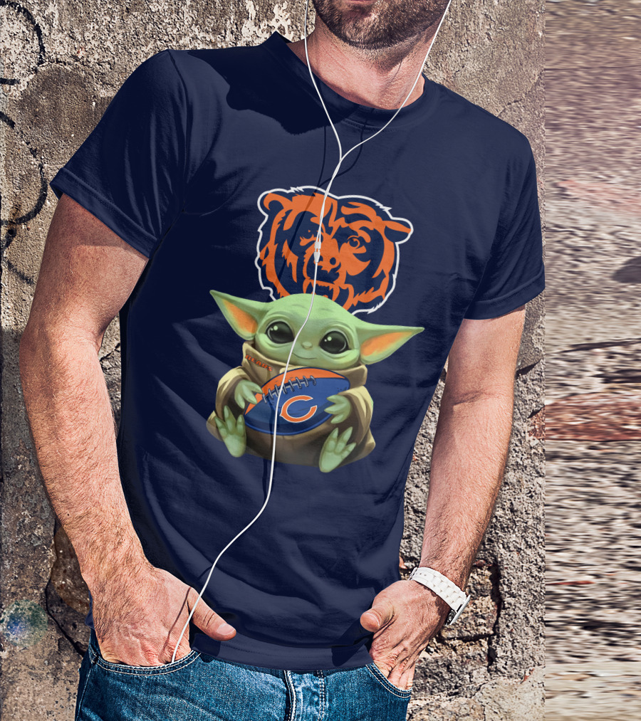 Chicago Bears Baby Yoda Holding Football T-Shirt