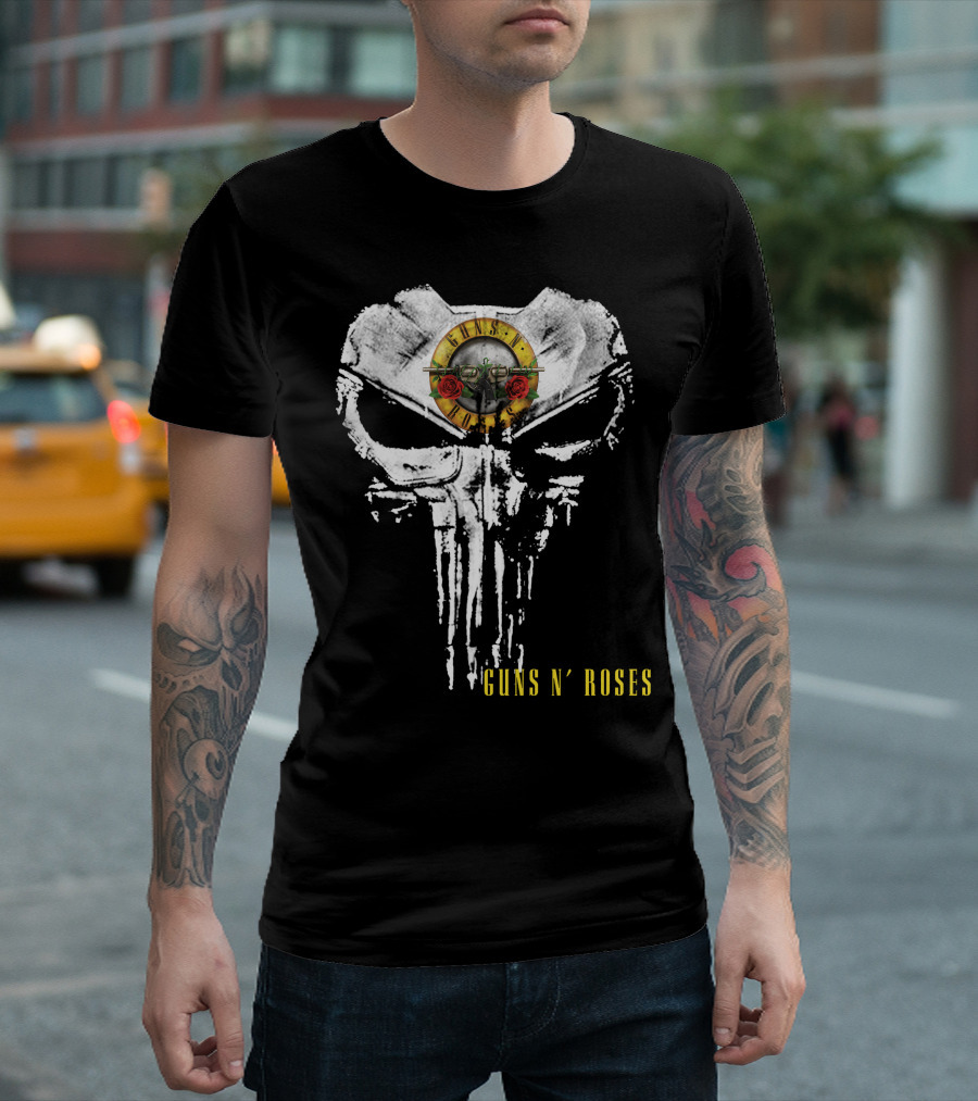 Guns N' Roses Punisher Skull Icon With Revolvers And Red Roses T-Shirt