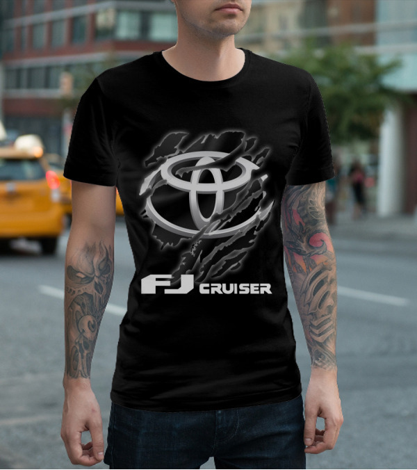 Fj Cruiser 01 Toyota Logo Claw Marks T-Shirt