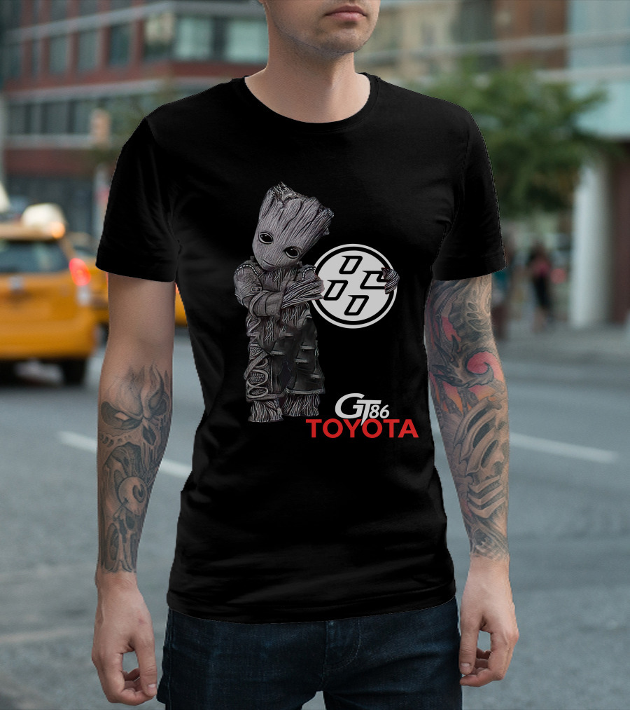 Gt86 Toyota Groot Holding T-Shirt