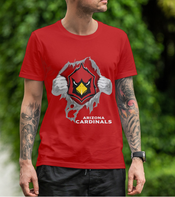 Arizona Cardinals Fierce Mascot Display With 06 Football Spirit T-Shirt