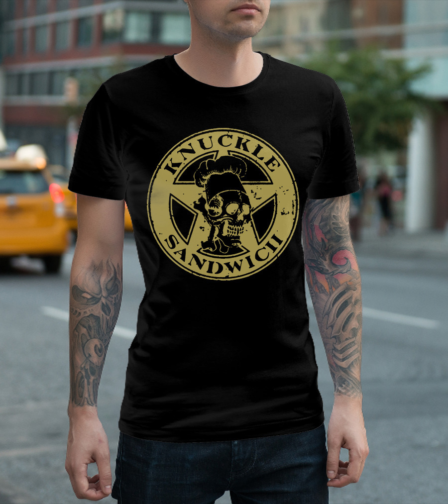 KNUCKLE SANDWICH CHEF SKULL STAR EMBLEM T-Shirt