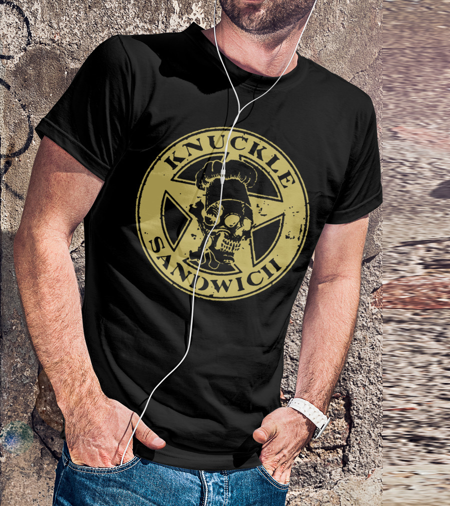 KNUCKLE SANDWICH CHEF SKULL STAR EMBLEM T-Shirt