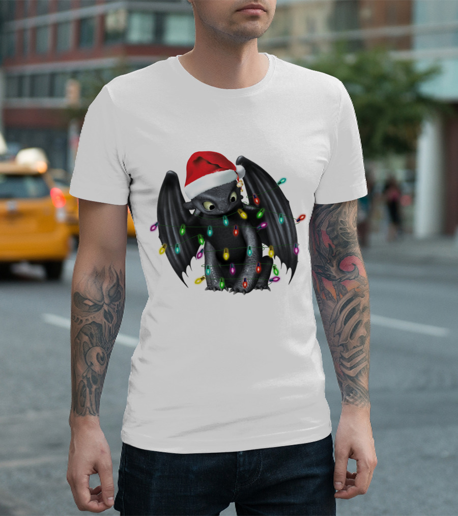 How To Train Your Dragon ZN 297 Toothless Christmas Lights Santa Hat T-Shirt