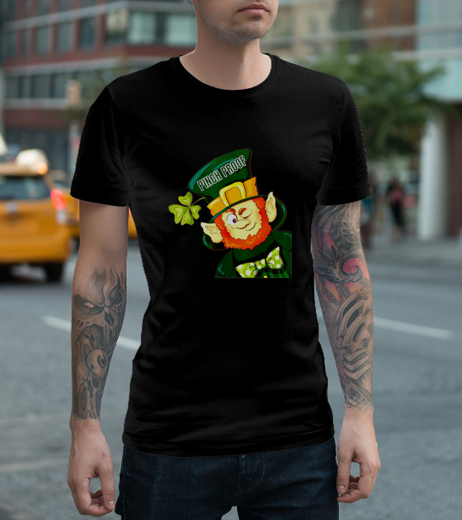 St Patrick's Day Pinch Proof Shamrock Leprechaun with Hat and Bow Tie T-Shirt