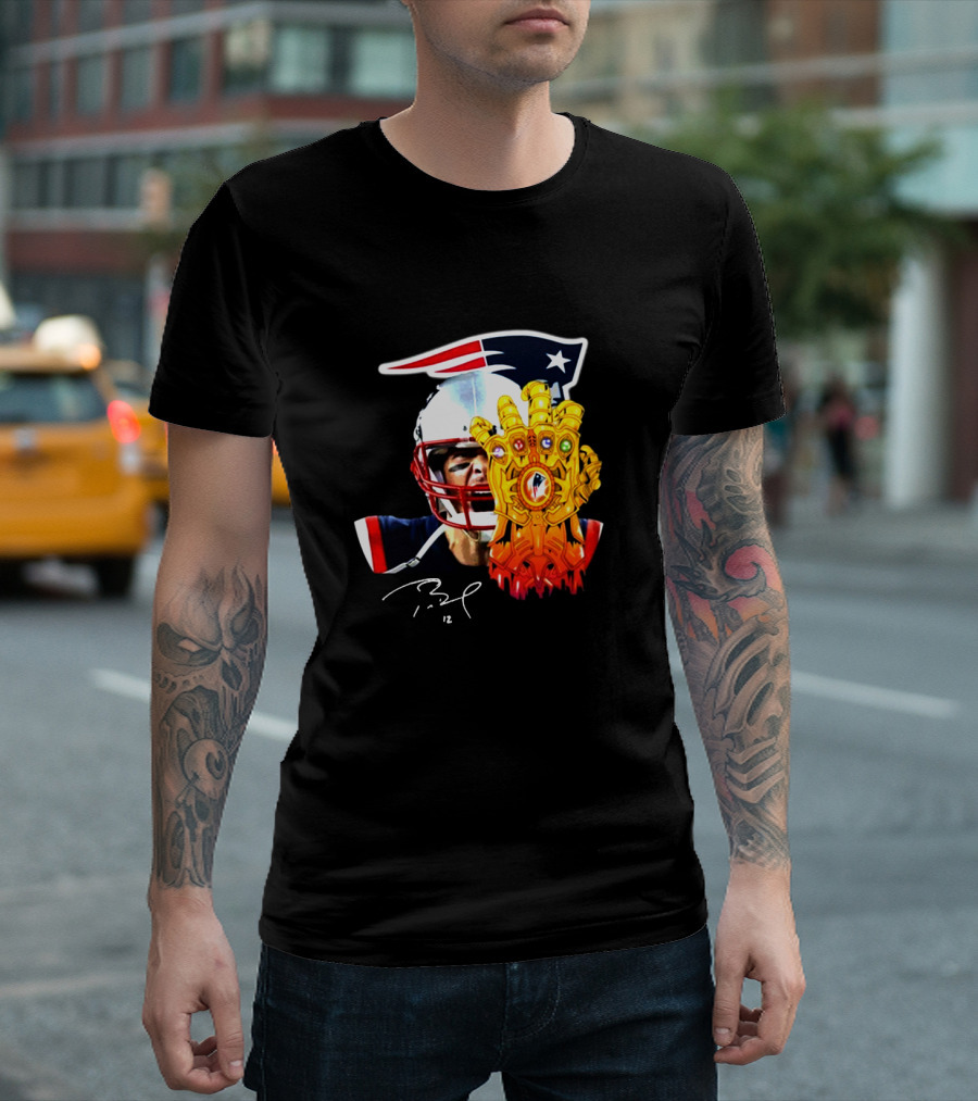 Tom Brady Patriots Infinity Gauntlet Crossover T-Shirt