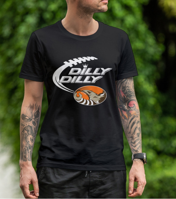 Cleveland Browns Dilly Dilly Football Helmet Bud Light T-Shirt