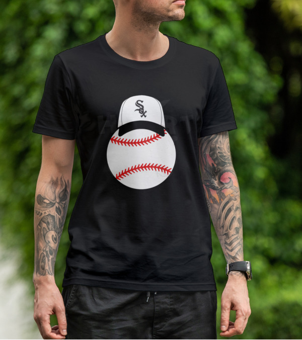 Chicago White Sox Baseball Mickey Hat T-Shirt
