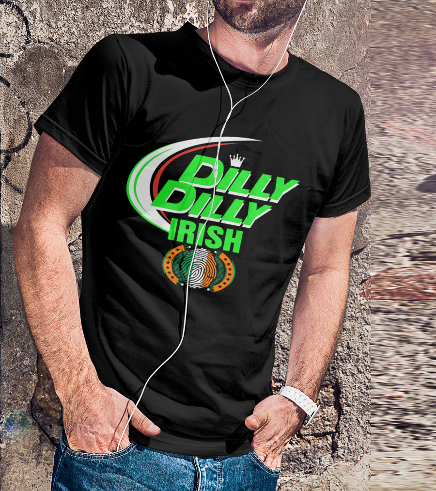 Dilly Dilly Irish St Patrick's Day With Irish Flag And Crown Motif T-Shirt