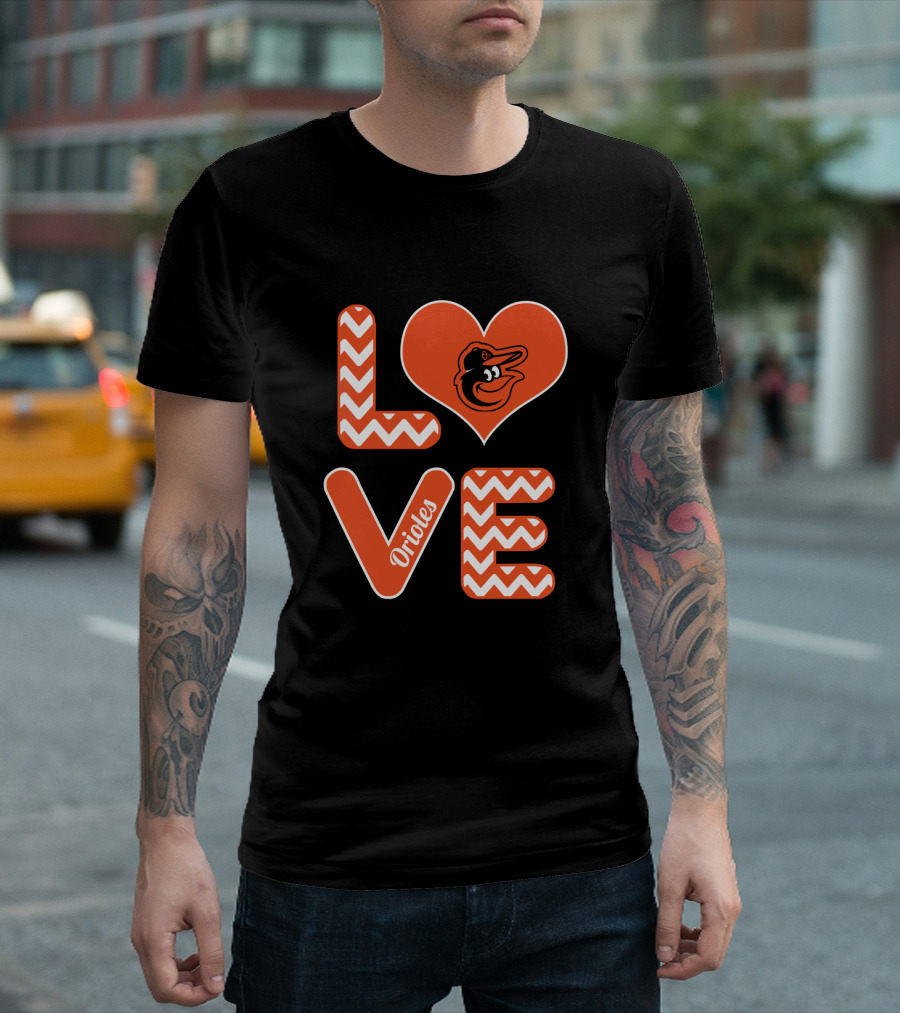 Love Orioles Heart Chevron Pattern Baseball Fans Baltimore T-Shirt