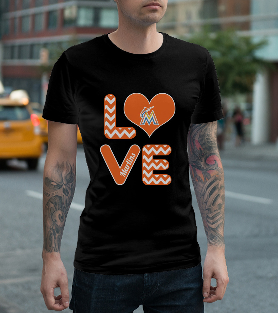 Love Marlins Heart Pattern Miami Baseball Fans T-Shirt