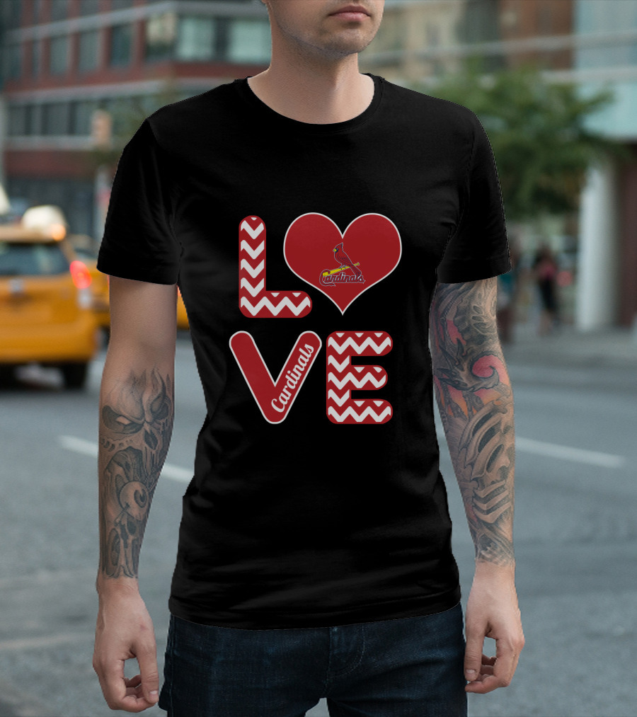 Love Cardinals Baseball Fans St Louis Zigzag Heart T-Shirt
