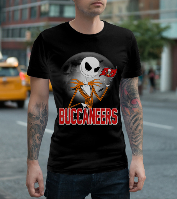 Jack Skellington Halloween Tampa Bay Buccaneers T-Shirt