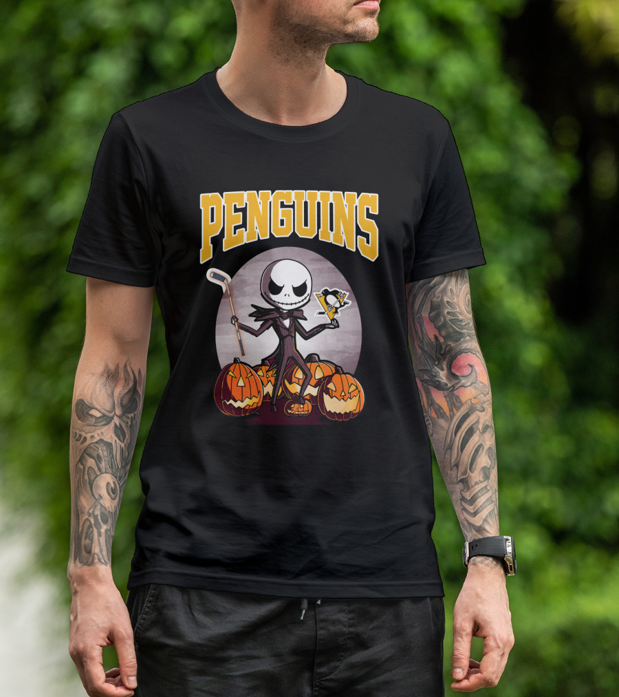 Penguins Jack Skellington Holding Hockey Logo With Pumpkins Halloween T-Shirt