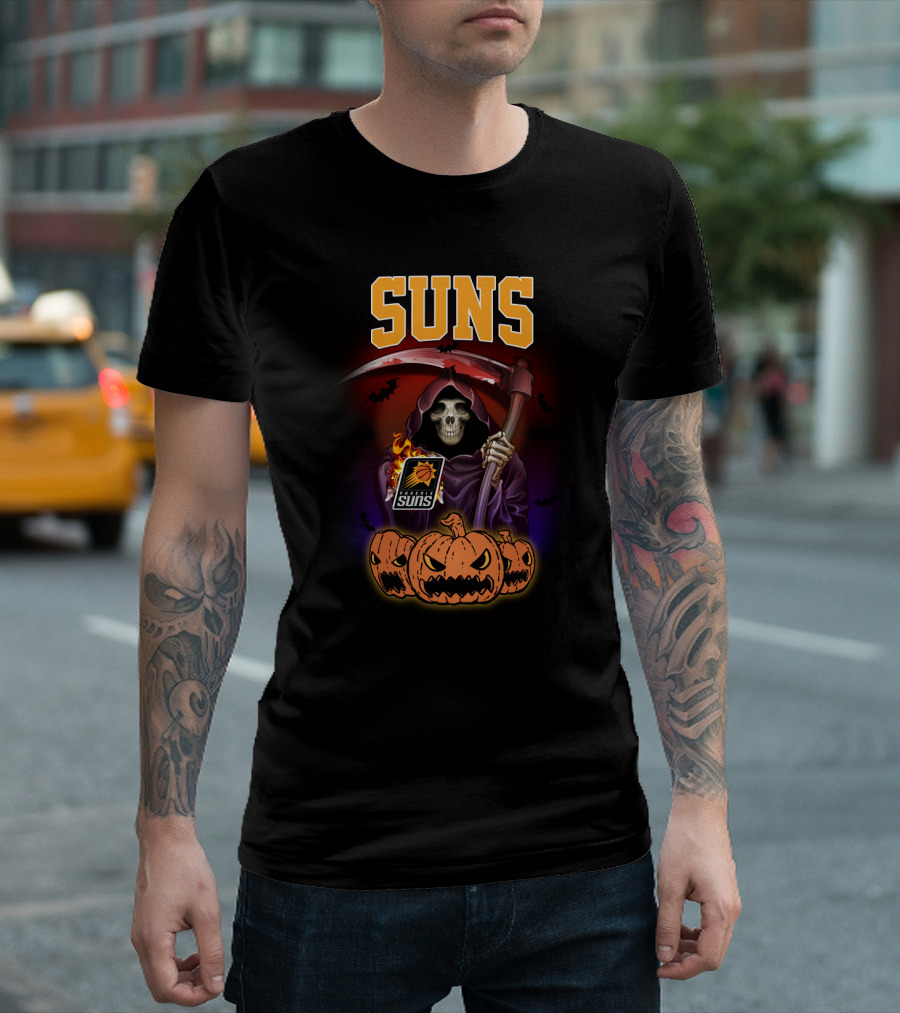 Suns Reaper Halloween Grim Scythe With Pumpkins T-Shirt
