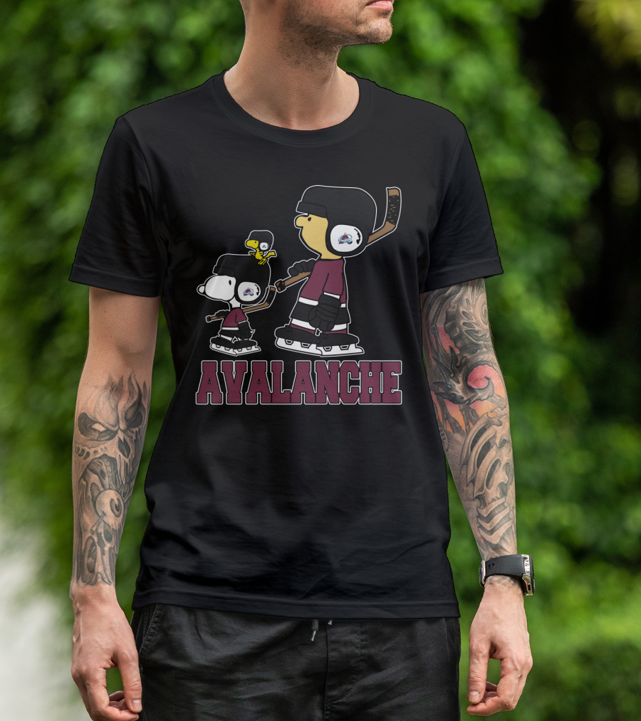 Avalanche Snoopy And Woodstock Skating With Colorado Avalanche Fans T-Shirt