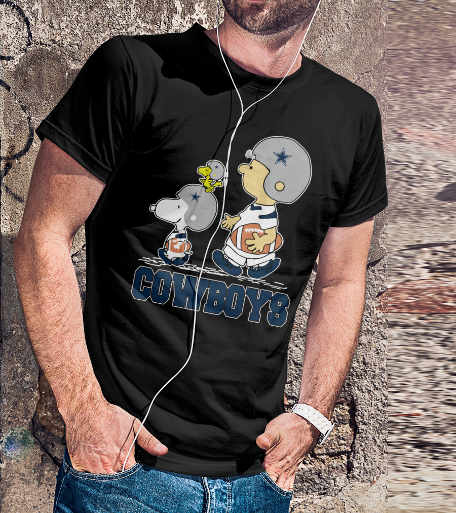 Snoopy Peanuts Dallas Cowboys Football Fans T-Shirt