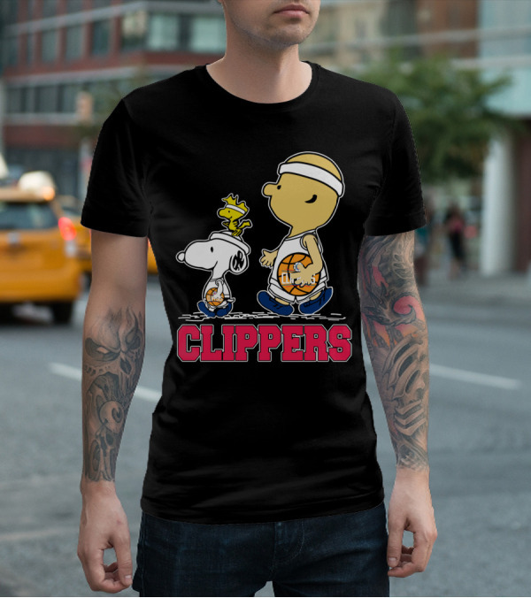 Snoopy And Woodstock Basketball With La Clippers Fans T-Shirt