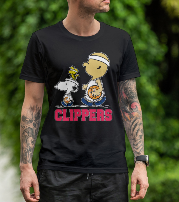Snoopy And Woodstock Basketball With La Clippers Fans T-Shirt