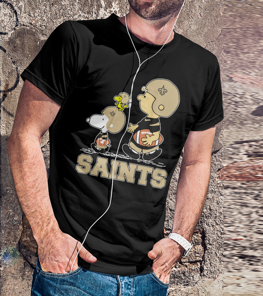 Snoopy Woodstock Charlie Brown New Orleans Saints Fans T-Shirt