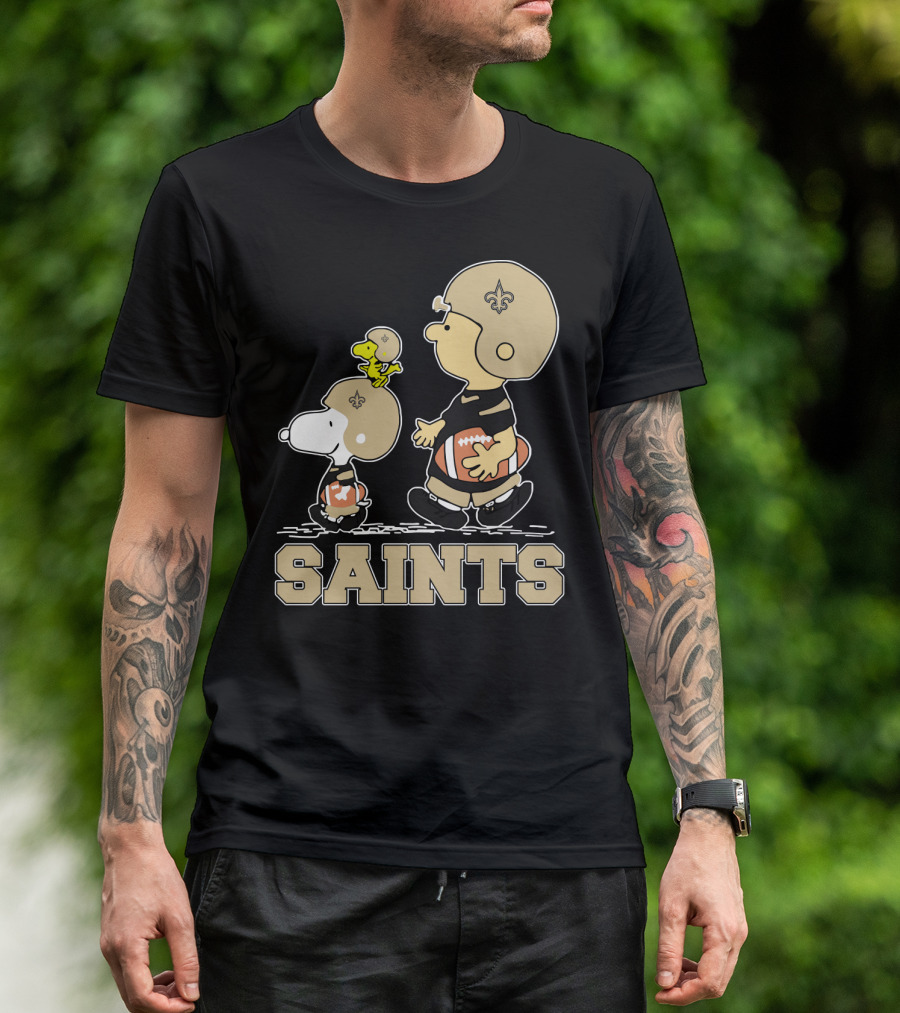 Snoopy Woodstock Charlie Brown New Orleans Saints Fans T-Shirt