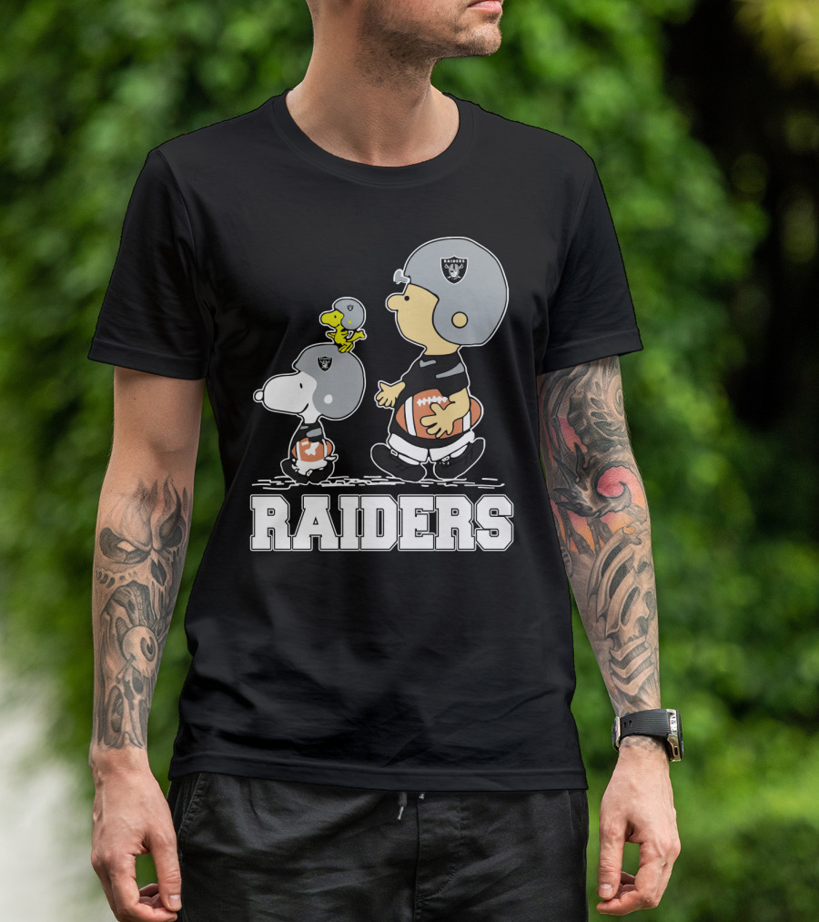 Snoopy And Peanuts Characters As Raiders Football Fans T-Shirt
