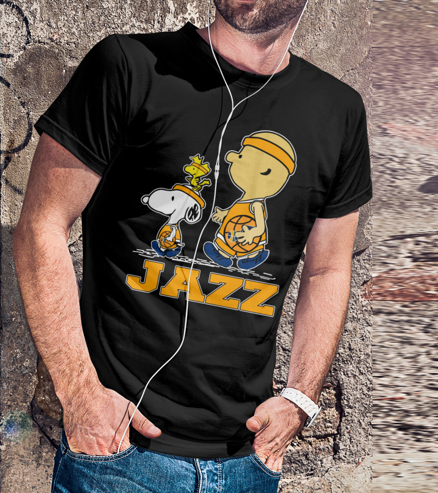 Snoopy And Woodstock With Basketball For Utah Jazz Fans T-Shirt