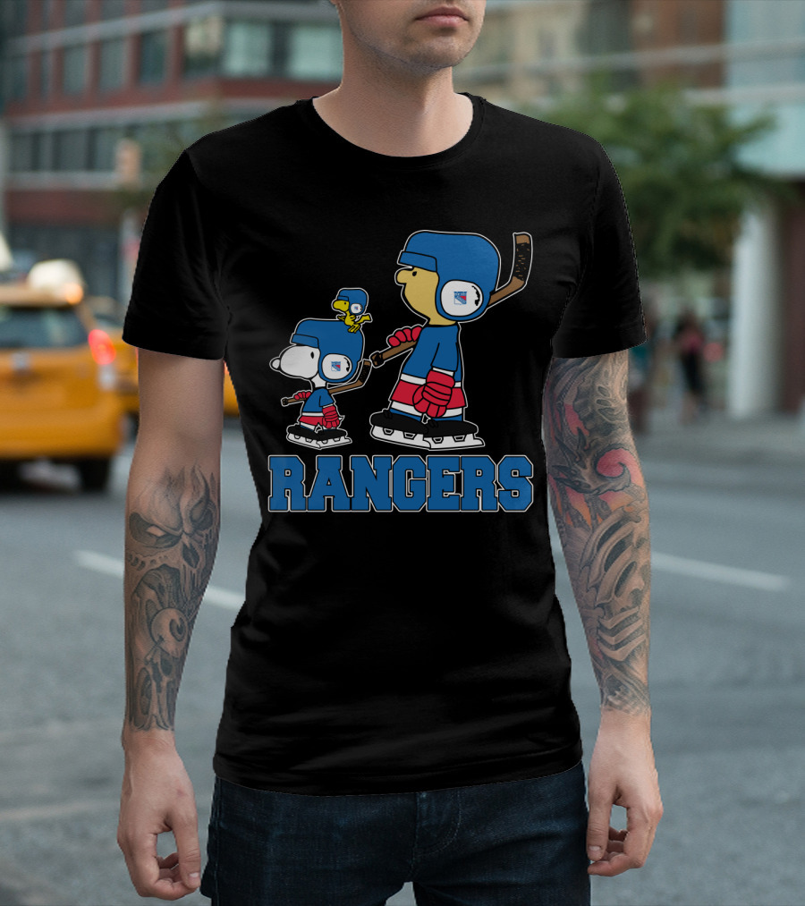 Snoopy And New York Rangers Fans Rangers Ice Hockey Skating With Woodstock And Friend T-Shirt