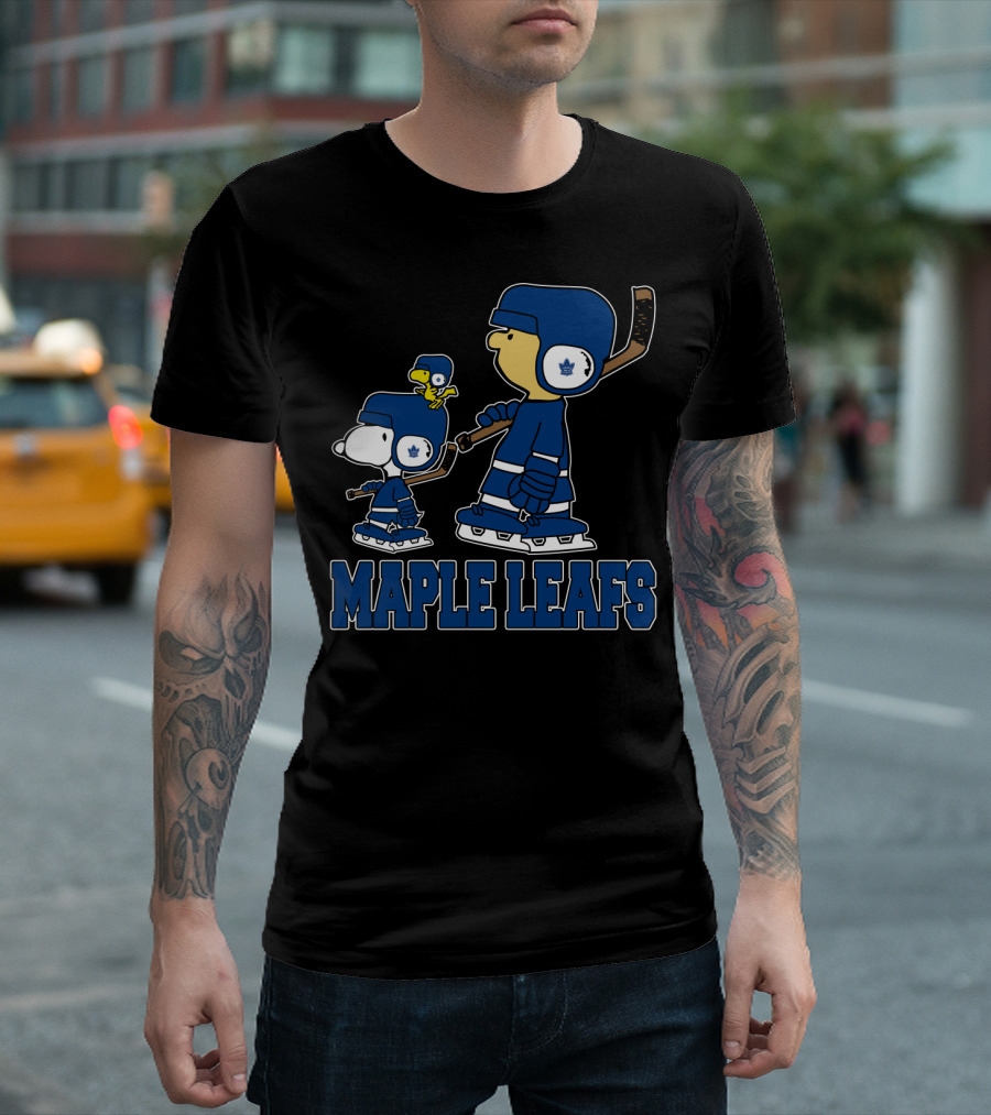 Snoopy And Woodstock With Toronto Maple Leafs Hockey Helmets And Ice Skates T-Shirt
