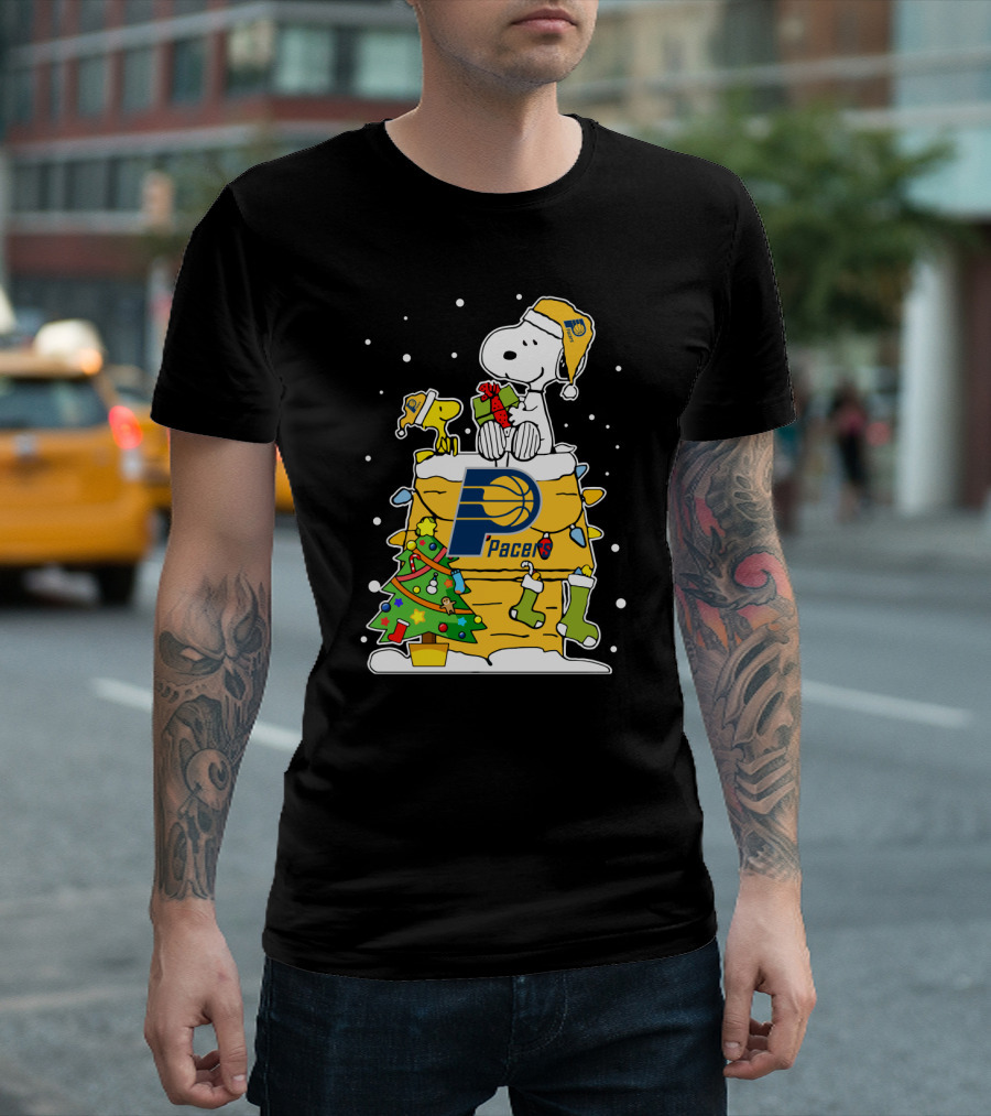 Indiana Pacers Snoopy Christmas Peanuts Lover T-Shirt
