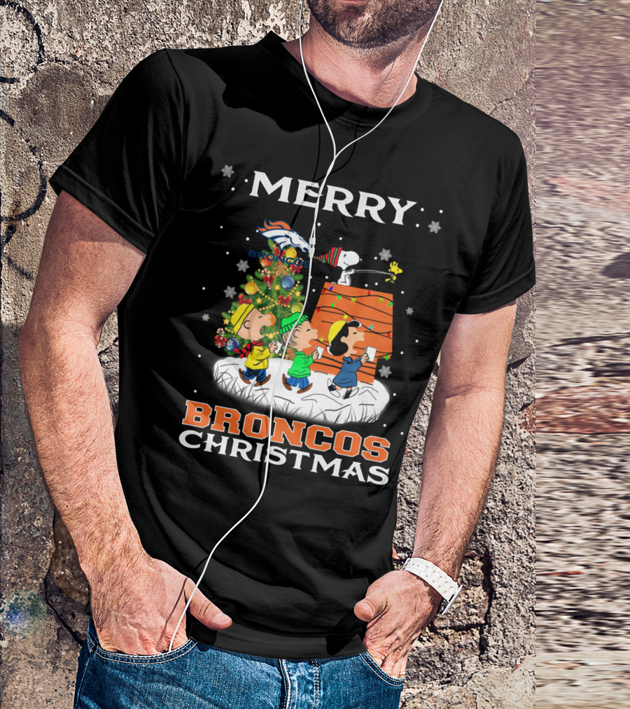 Merry Broncos Christmas Snoopy Fans Denver Christmas Tree Peanuts T-Shirt