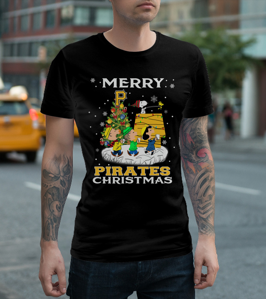 Merry Christmas Pittsburgh Pirates With Snoopy And Friends T-Shirt