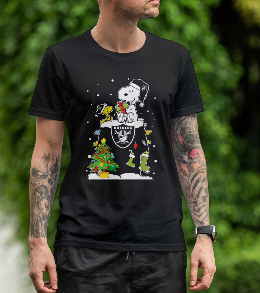 Raiders Snoopy With Christmas Tree And Woodstock T-Shirt