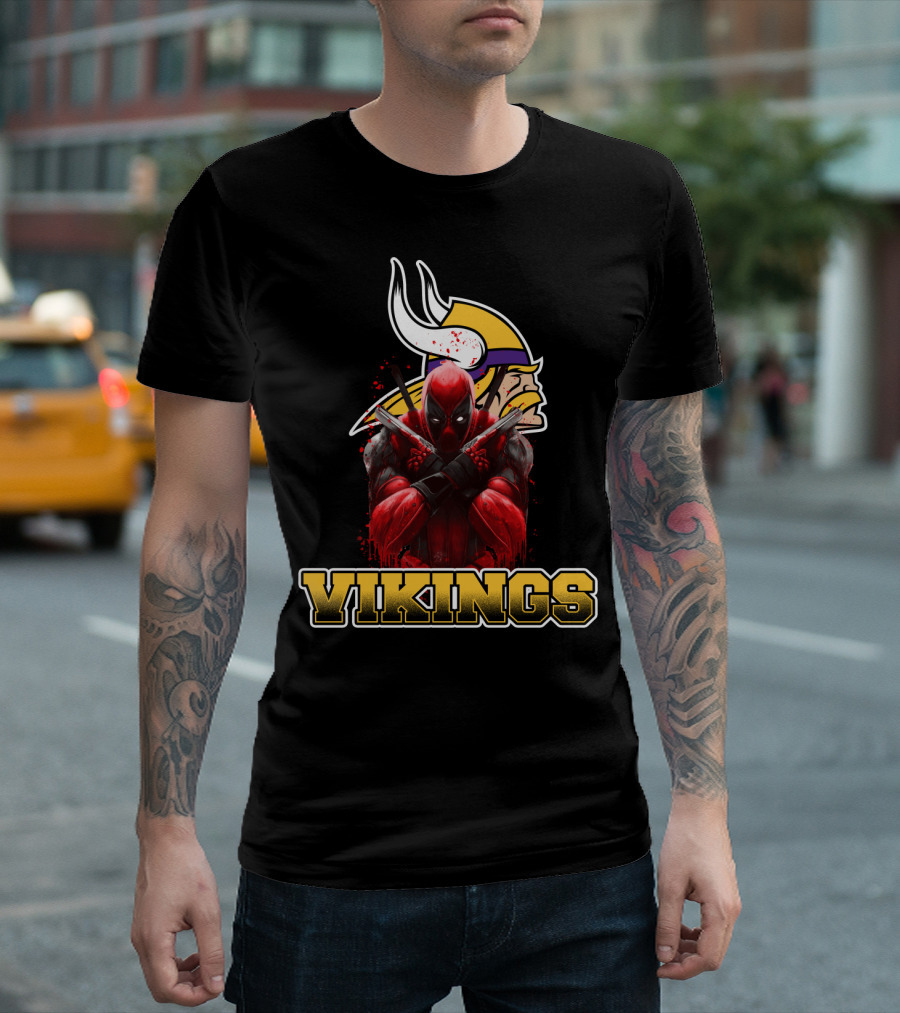 Minnesota Vikings and Deadpool Crossover Fans Unite T-Shirt