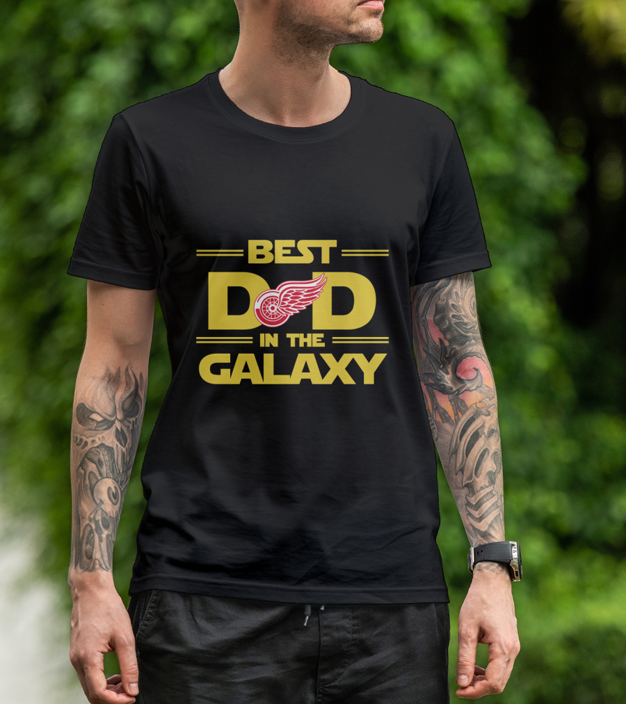 Best Dad In The Galaxy Detroit Red Wings Logo T-Shirt