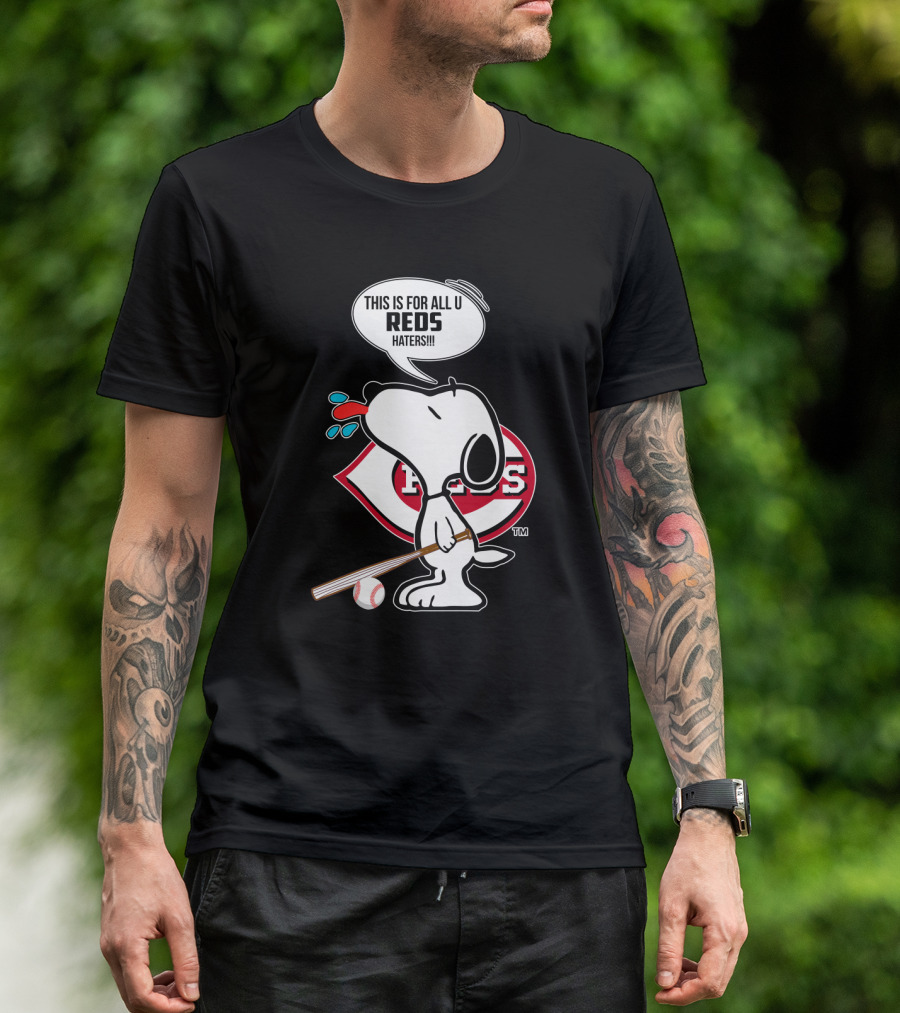 Snoopy Cincinnati Reds Fans Cartoon Baseball Bat Logo Speech Bubble T-Shirt