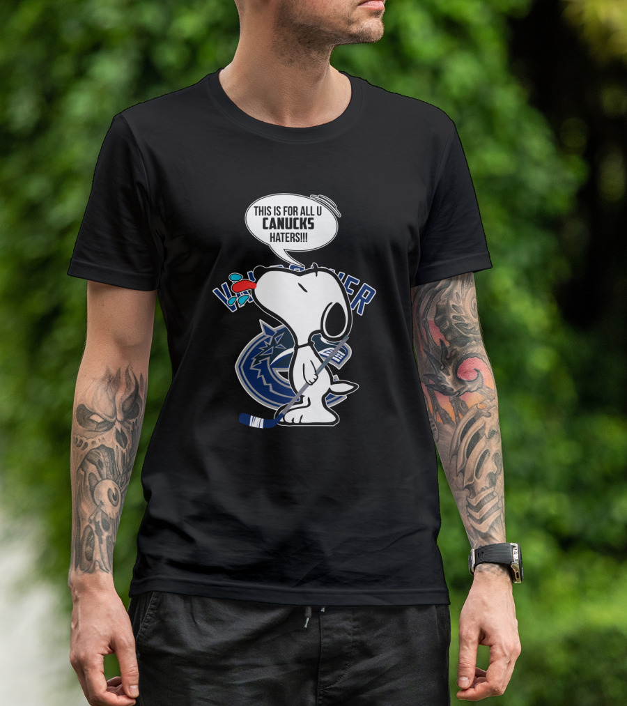 Snoopy Canucks Fans Tongue Out Speech Bubble Vancouver Hockey T-Shirt