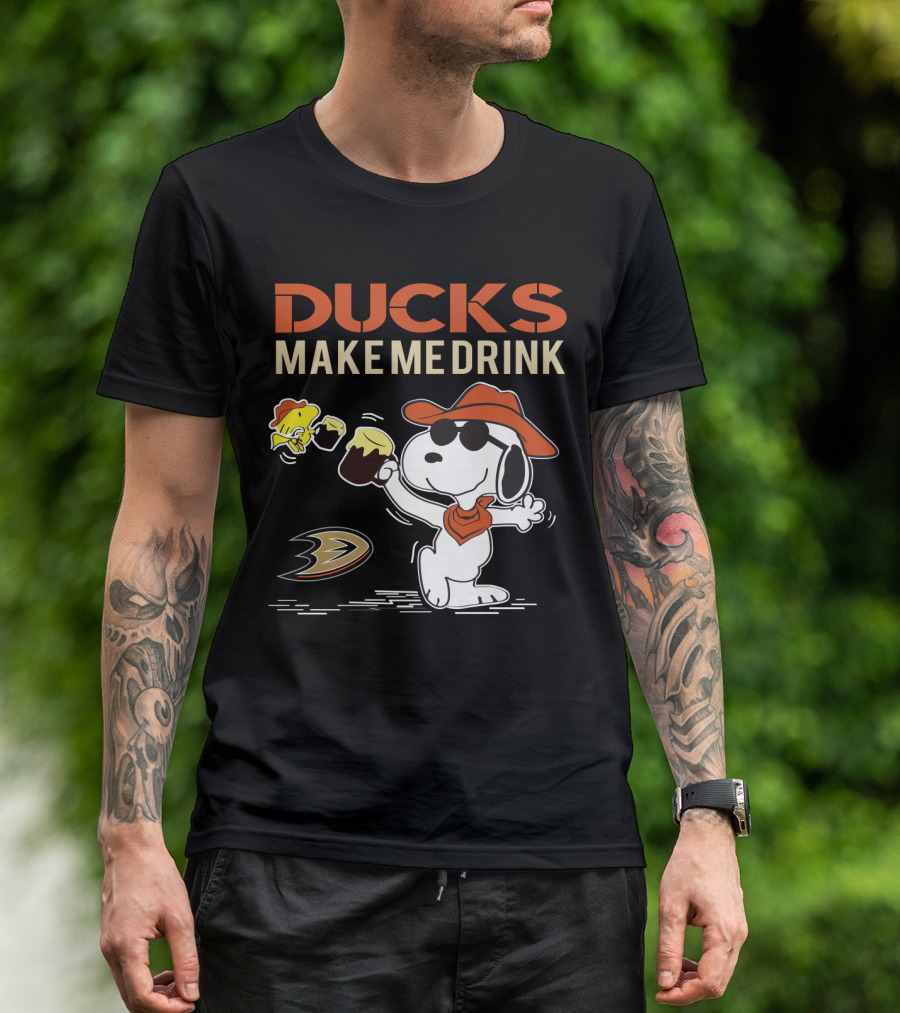 Ducks Make Me Drink Snoopy Anaheim Ducks Fans T-Shirt