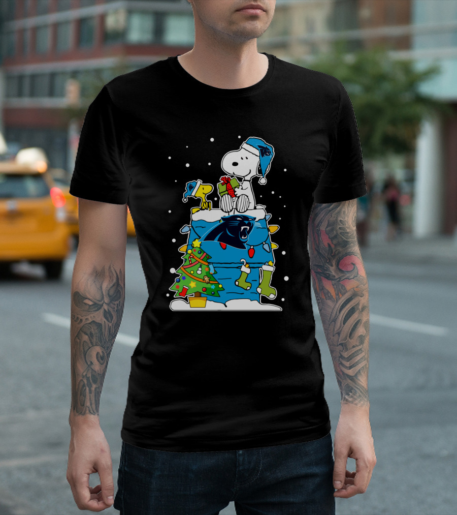 Carolina Panthers And Snoopy Christmas Celebration T-Shirt