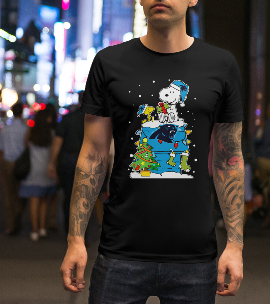 Carolina Panthers And Snoopy Christmas Celebration T-Shirt