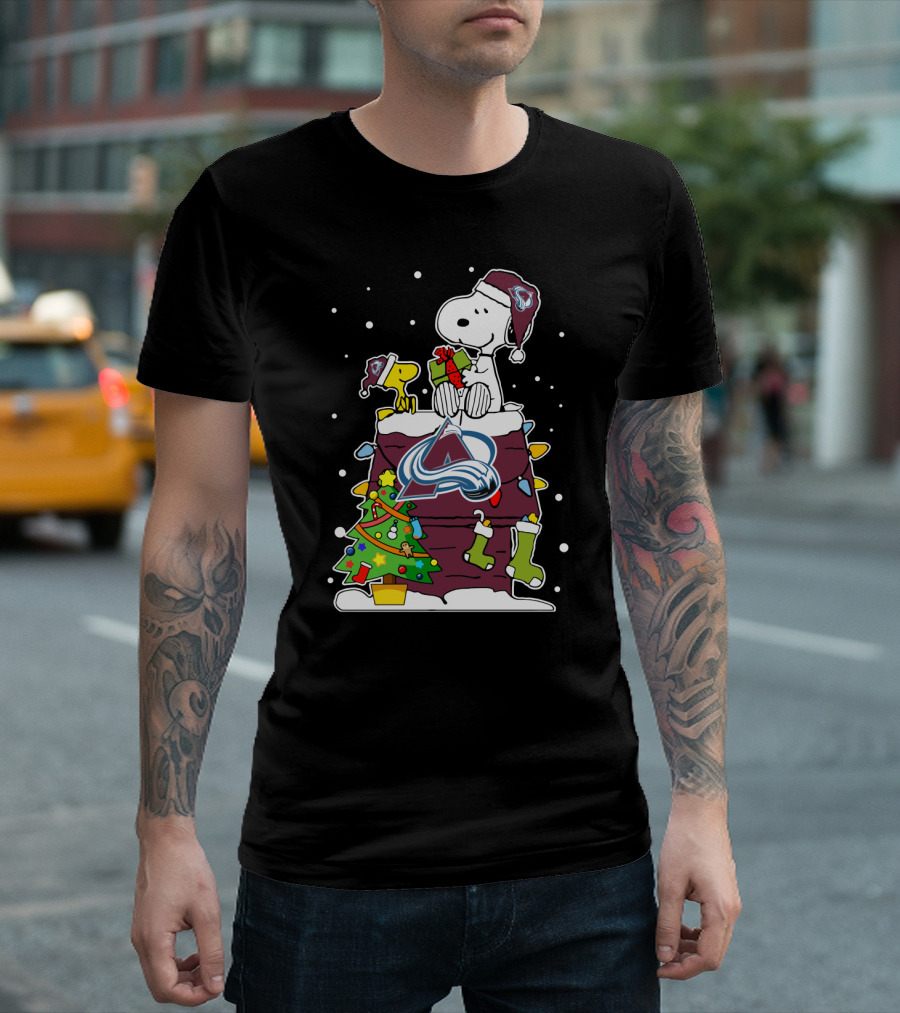 Colorado Avalanche Christmas Snoopy and Woodstock with Gifts and Tree T-Shirt