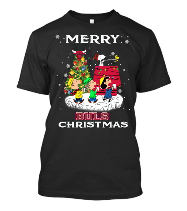 Merry Bulls Christmas For Snoopy Fans T-Shirt