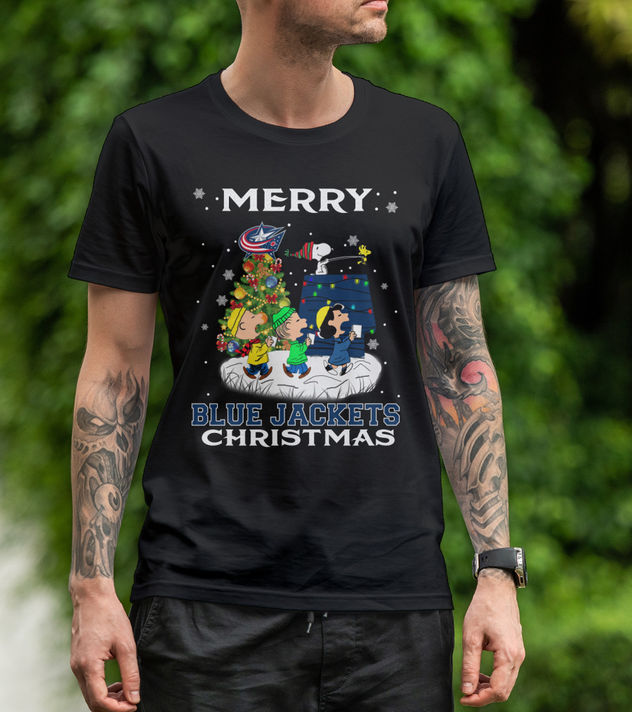 Merry Columbus Blue Jackets Christmas Snoopy And Peanuts Characters With Tree T-Shirt