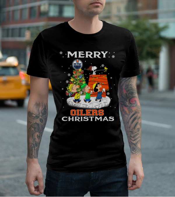 Merry Edmonton Oilers Christmas With Snoopy And Peanuts Characters T-Shirt