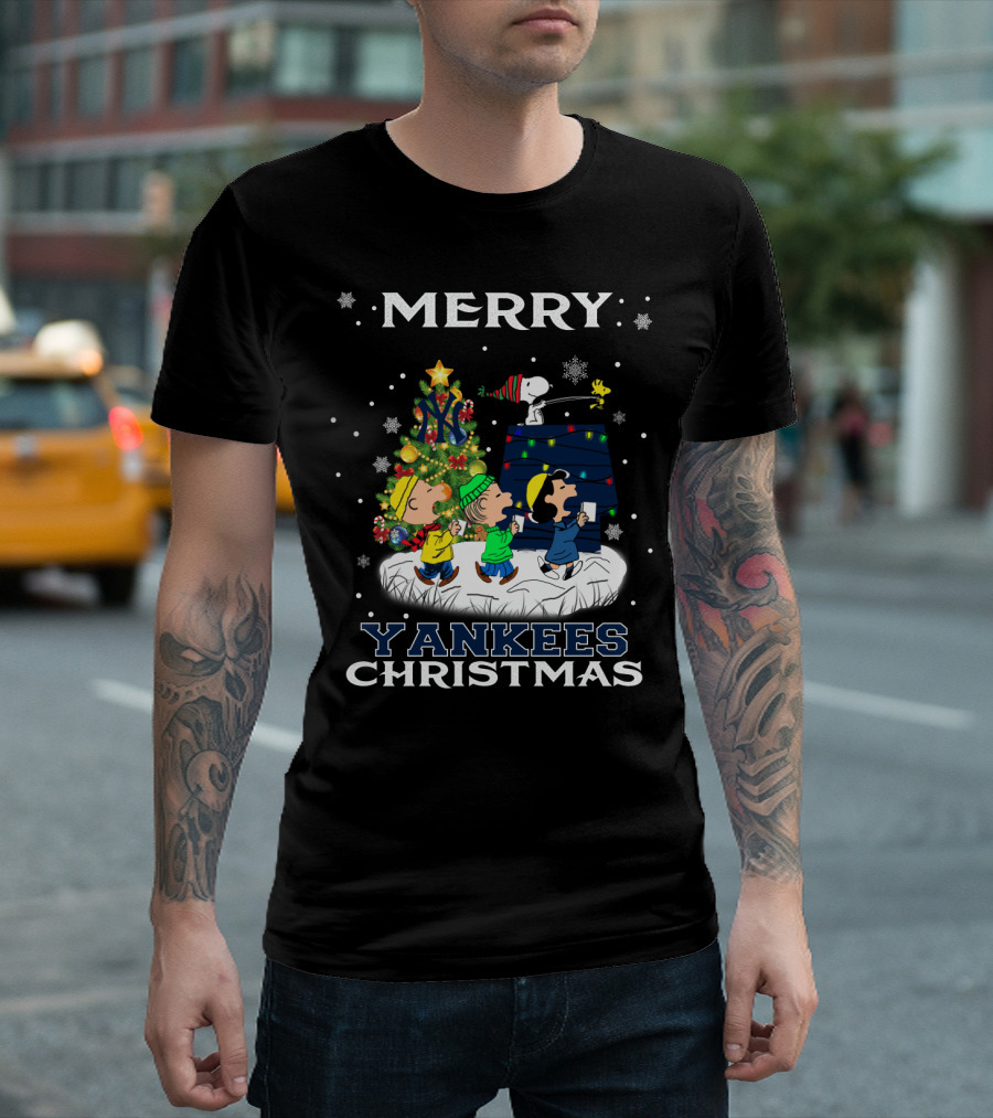 Merry Yankees Christmas Featuring Snoopy and Peanuts Characters T-Shirt