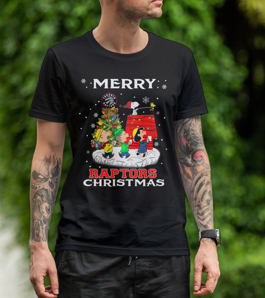 Merry Toronto Raptors Christmas Snoopy Woodstock Charlie Brown Lucy Linus T-Shirt