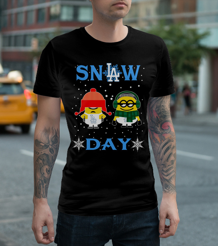 Snow Day Minions Wearing Los Angeles Dodgers Winter Gear T-Shirt