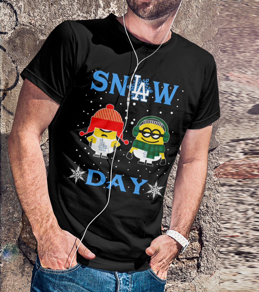 Snow Day Minions Wearing Los Angeles Dodgers Winter Gear T-Shirt