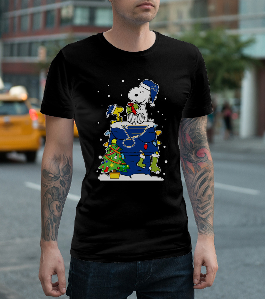 St. Louis Blues Snoopy Christmas Doghouse Scene with Woodstock and Gifts T-Shirt