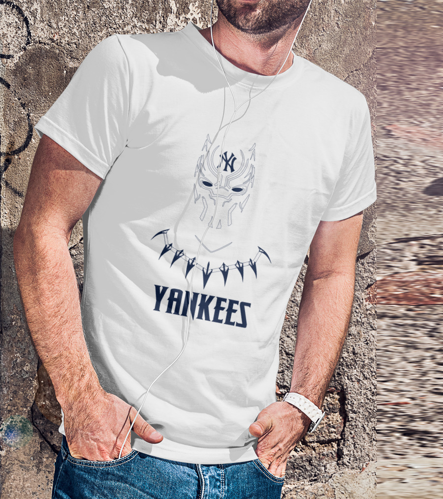 New York Yankees Black Panther Fan Logo Mashup T-Shirt